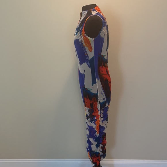 New! Color Splash Scrunch Fitted Dress - Picture 8 of 12